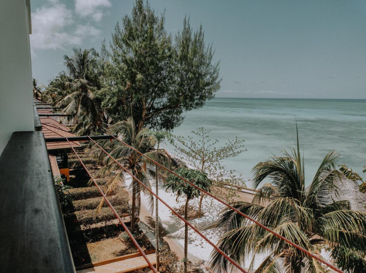נונגווי Mnarani Beach Cottages מראה חיצוני תמונה