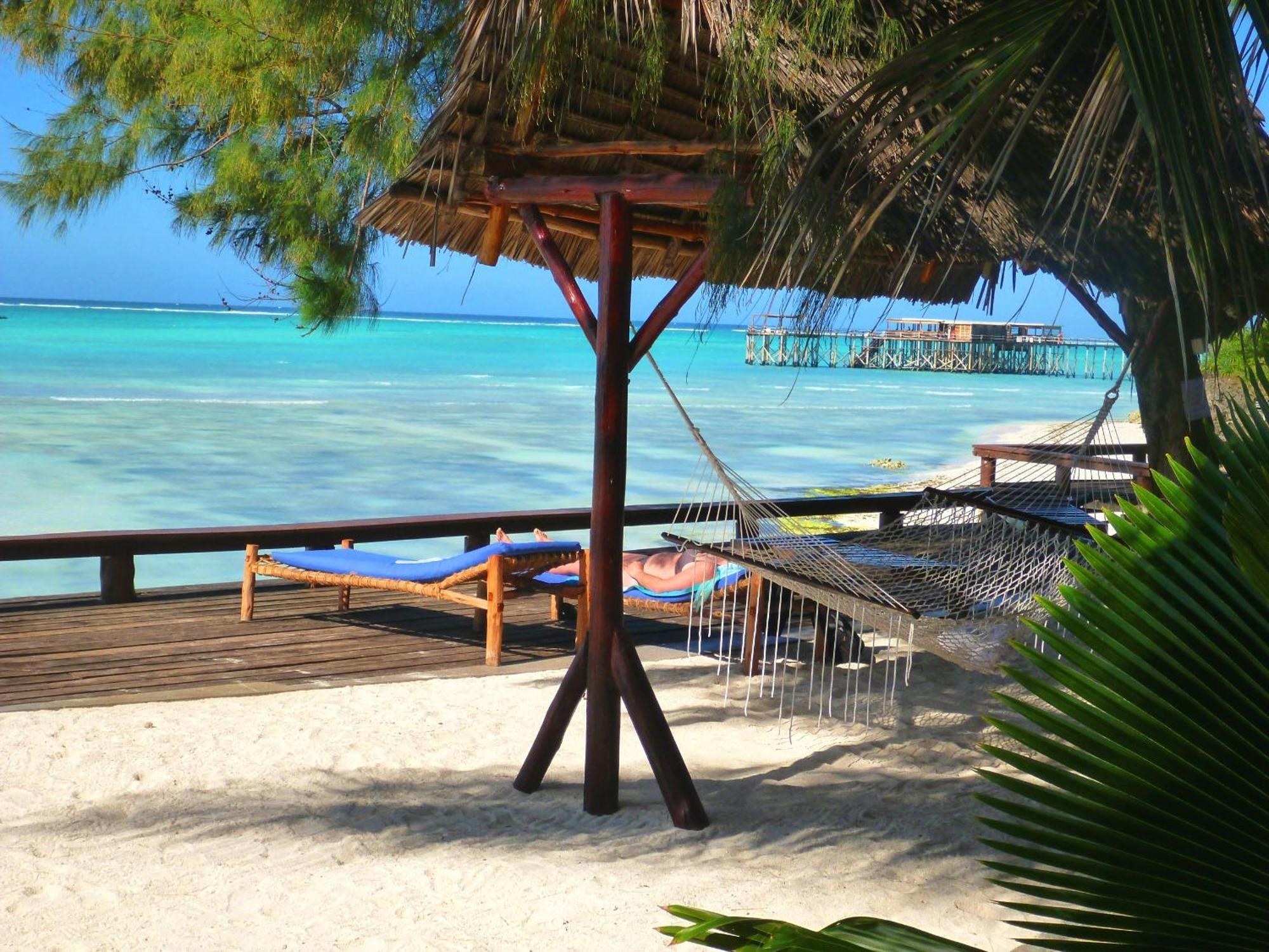 נונגווי Mnarani Beach Cottages מראה חיצוני תמונה